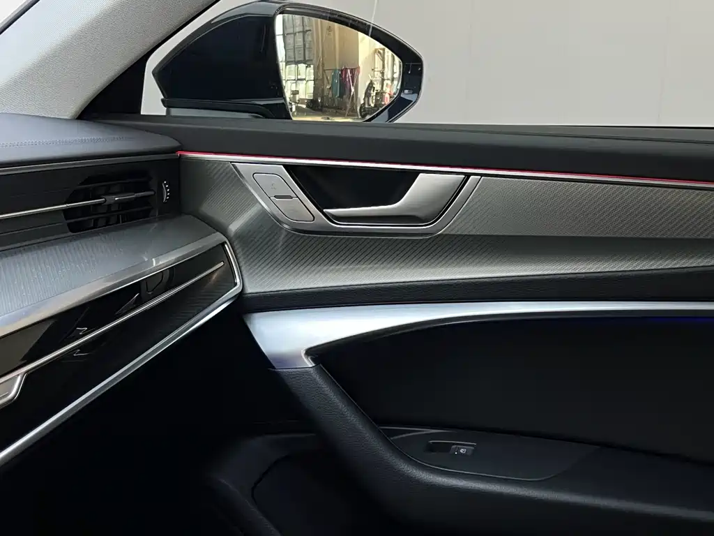Audi A6L — миниатюра 13