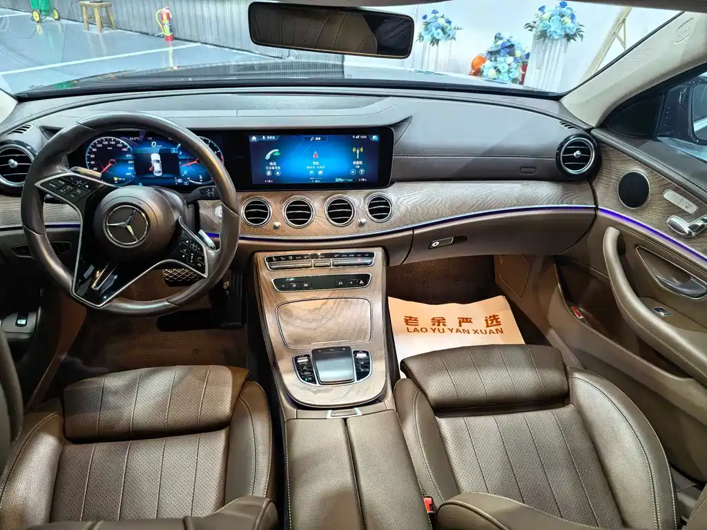 Mercedes-Benz E-Class — миниатюра 4