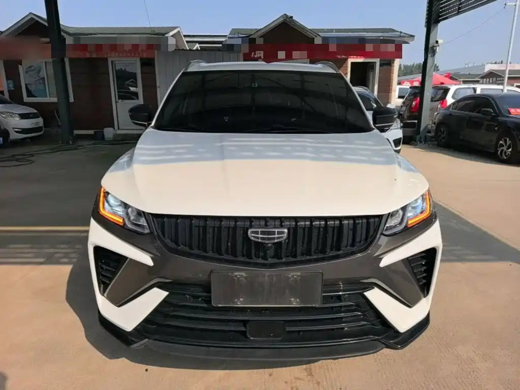Geely Binyue — миниатюра 3