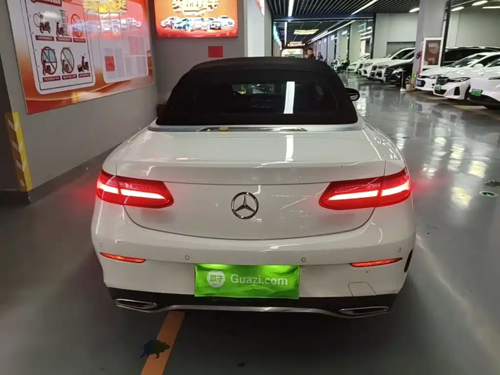 Mercedes-Benz E-Class (Import) — миниатюра 6