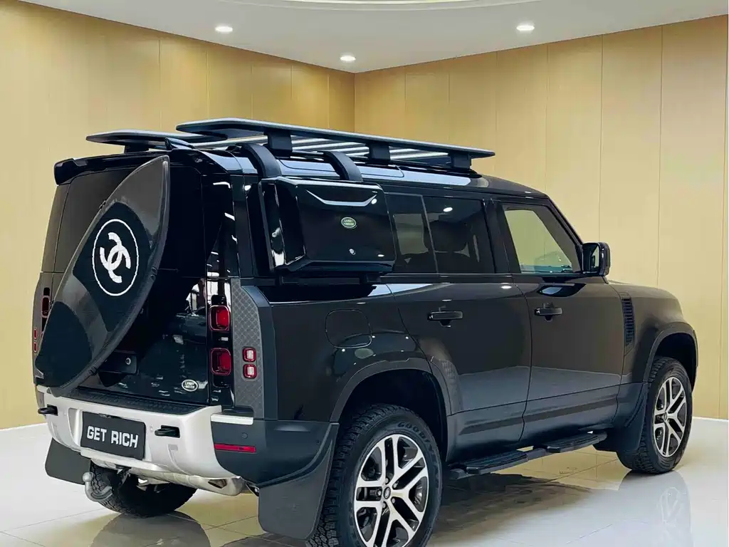 Land Rover Defender — миниатюра 9