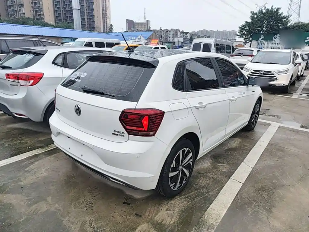Volkswagen Polo — миниатюра 7