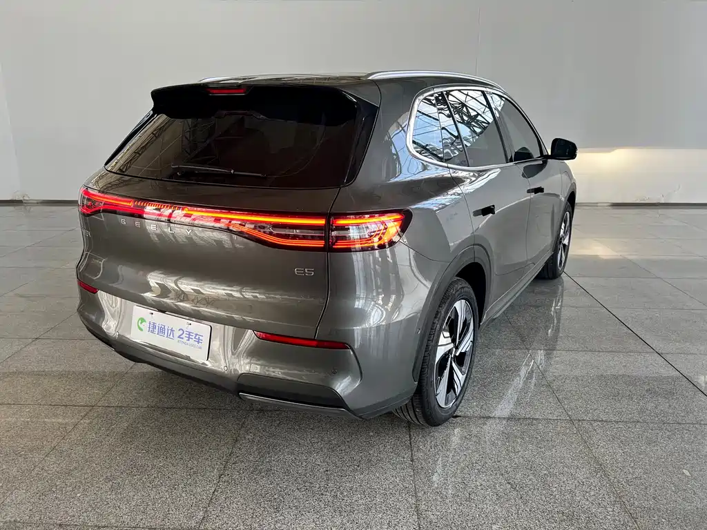 Geely Galaxy Galaxy E5 E5 2024 530km