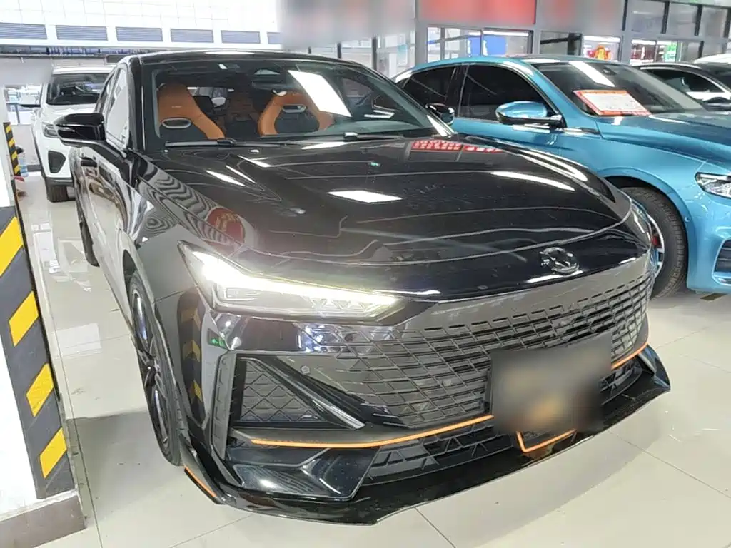 Changan UNI-V — миниатюра 4