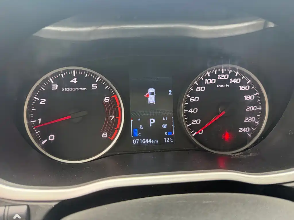 Mitsubishi Eclipse Cross — миниатюра 12