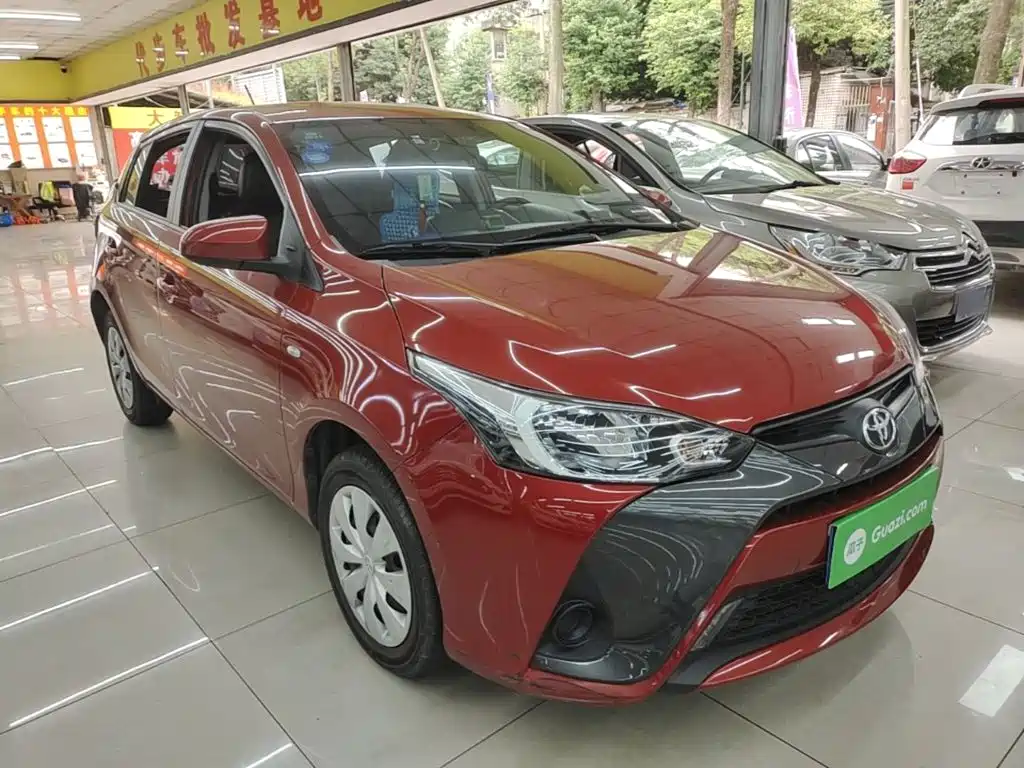 Toyota Yaris L — миниатюра 4