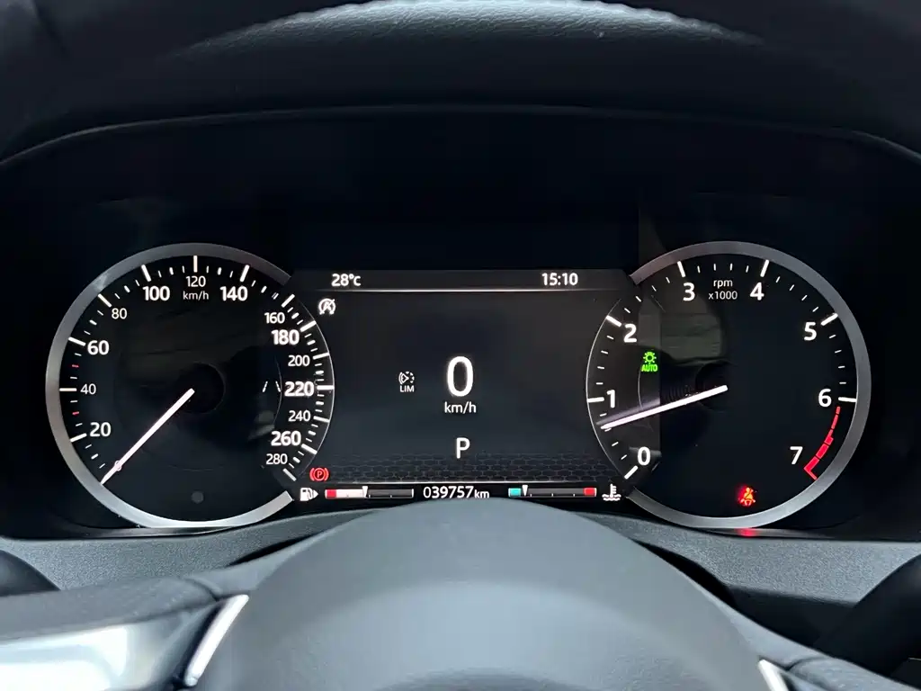 Jaguar XEL — миниатюра 10
