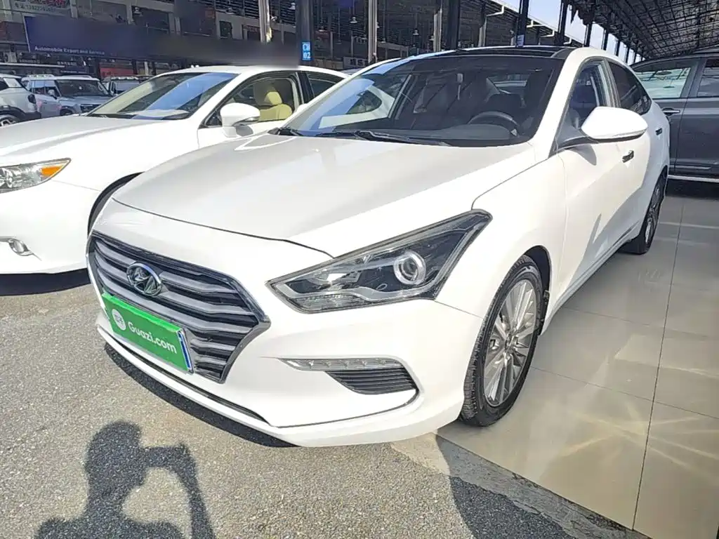 Hyundai Mistra — миниатюра 2