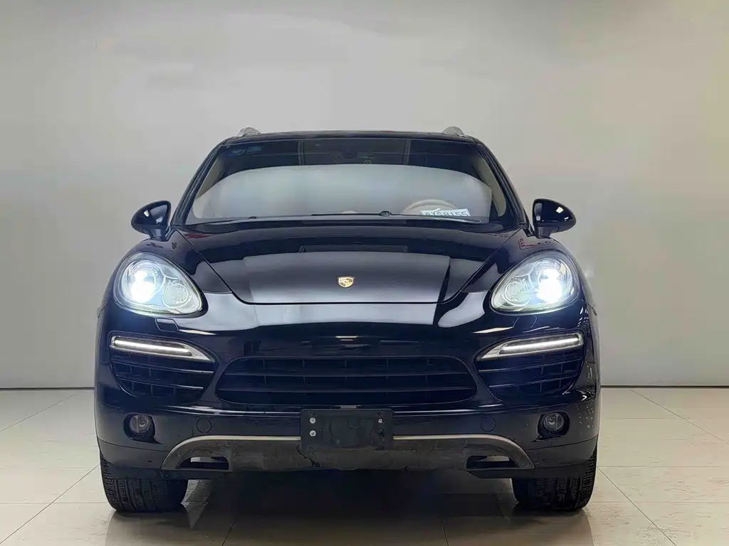 Porsche Cayenne — миниатюра 2