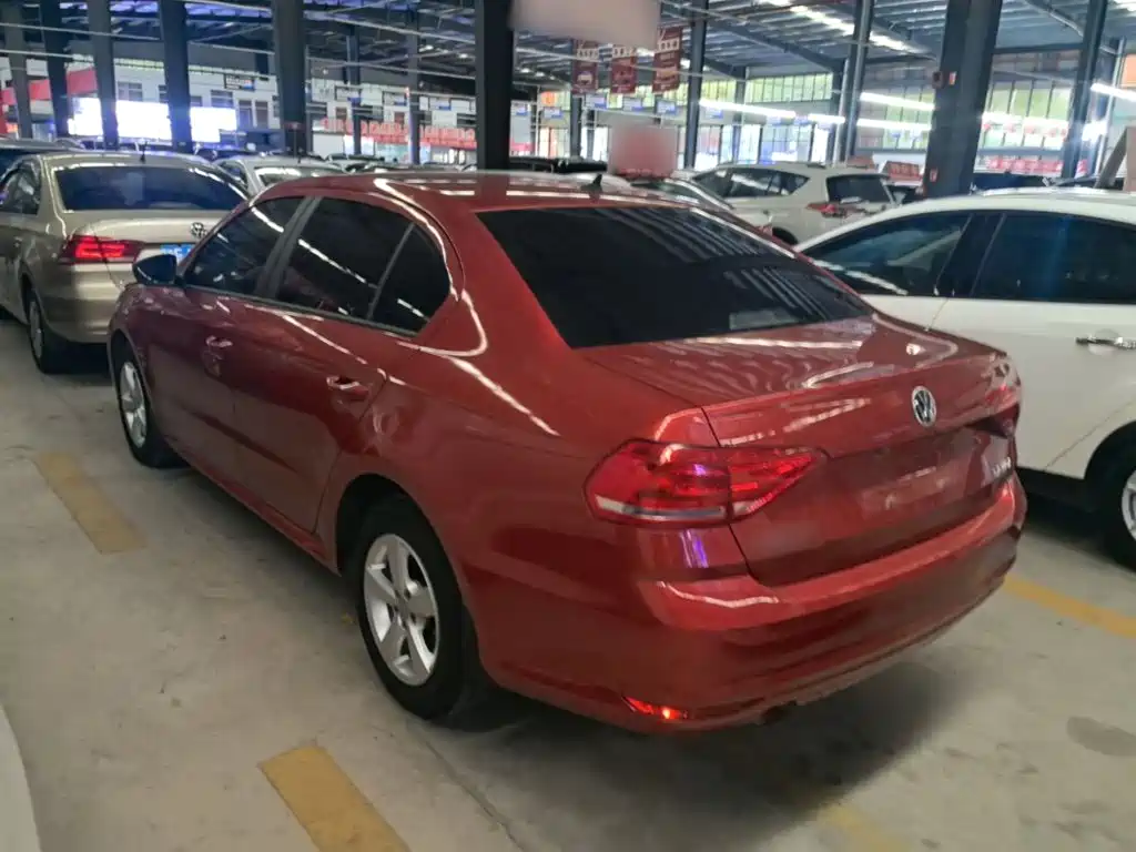 Volkswagen Lavida — миниатюра 5
