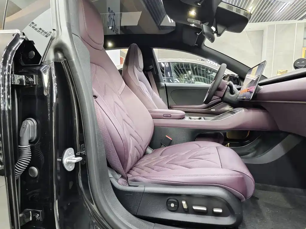 NIO ET5T — миниатюра 12