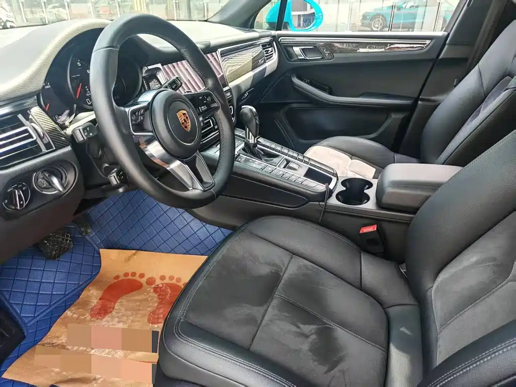 Porsche Macan — миниатюра 4