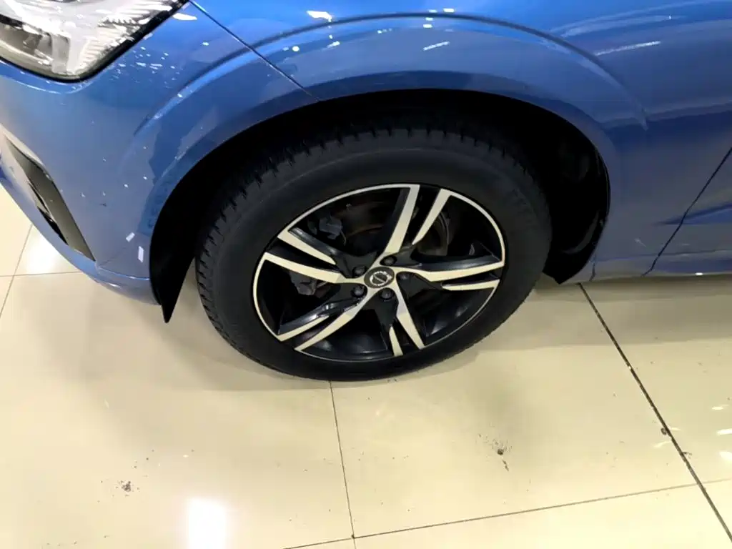 Volvo XC60 — миниатюра 23