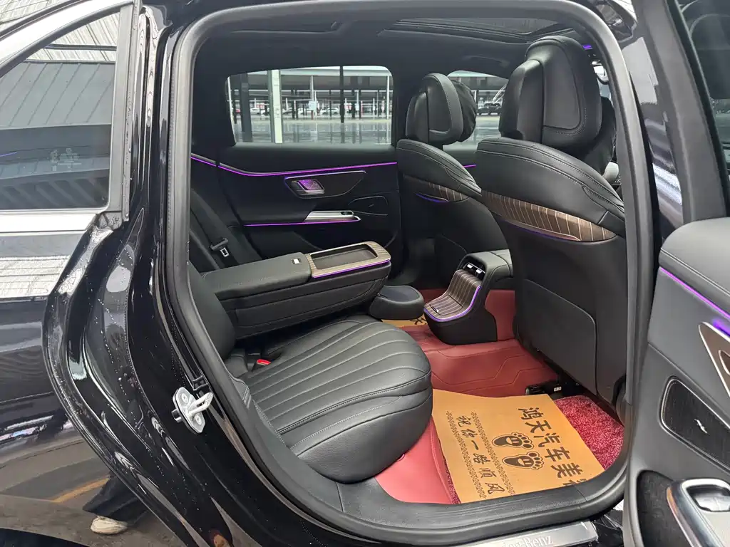 Mercedes-Benz E-Class New Energy — миниатюра 11