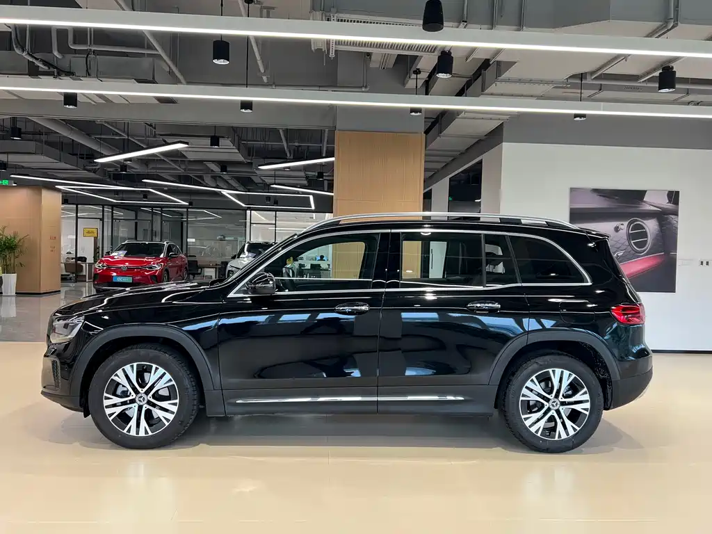 Mercedes-Benz GLB 2024 GLB 220