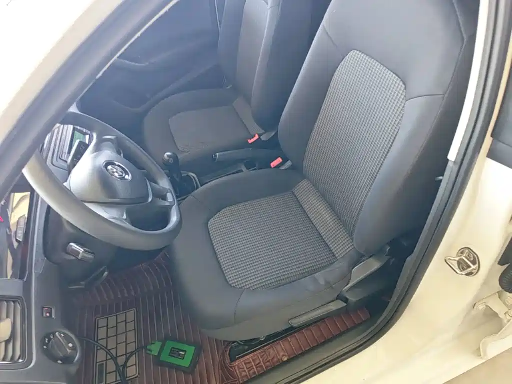 Volkswagen Santana — миниатюра 15