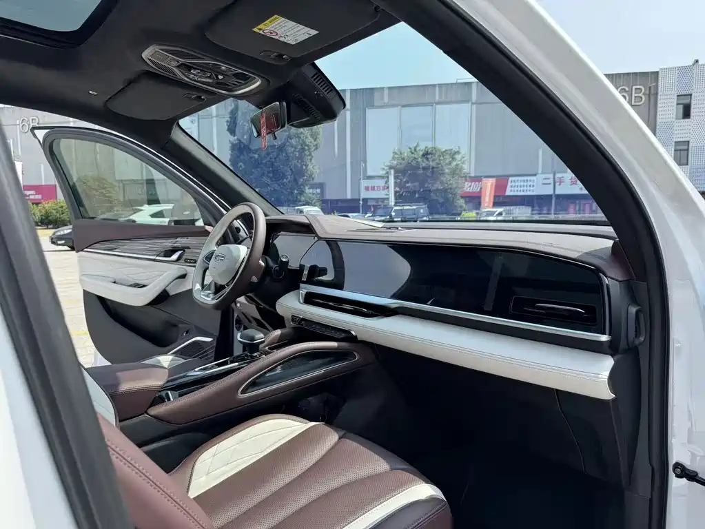 Geely Xingyue L — миниатюра 31