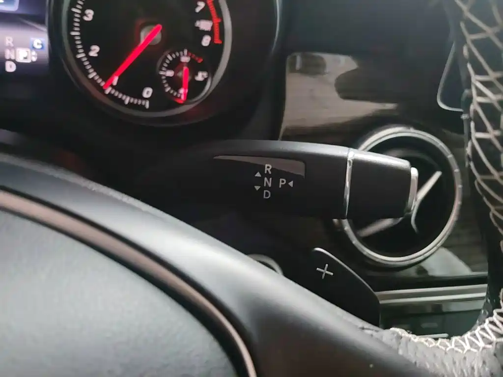 Mercedes-Benz CLA (Import) — миниатюра 14