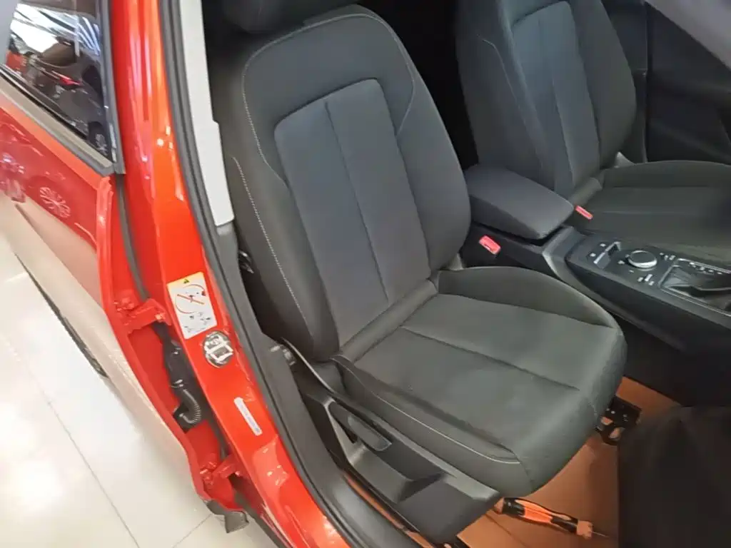 Audi Q2L — миниатюра 25
