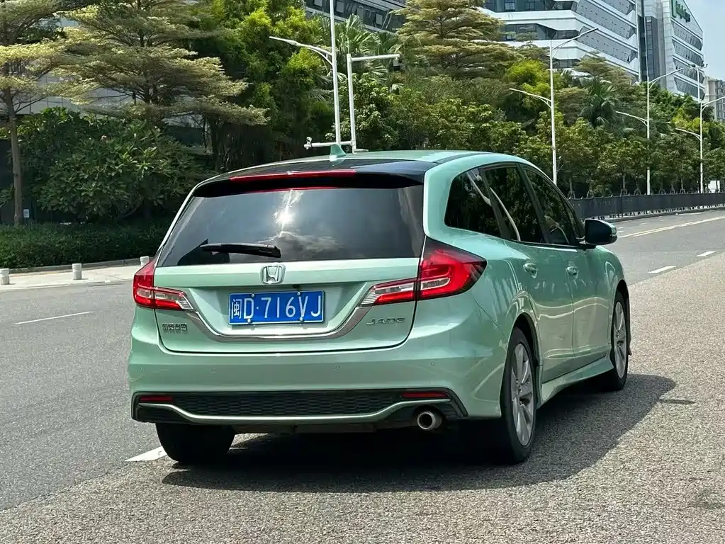 Honda Jade — миниатюра 6