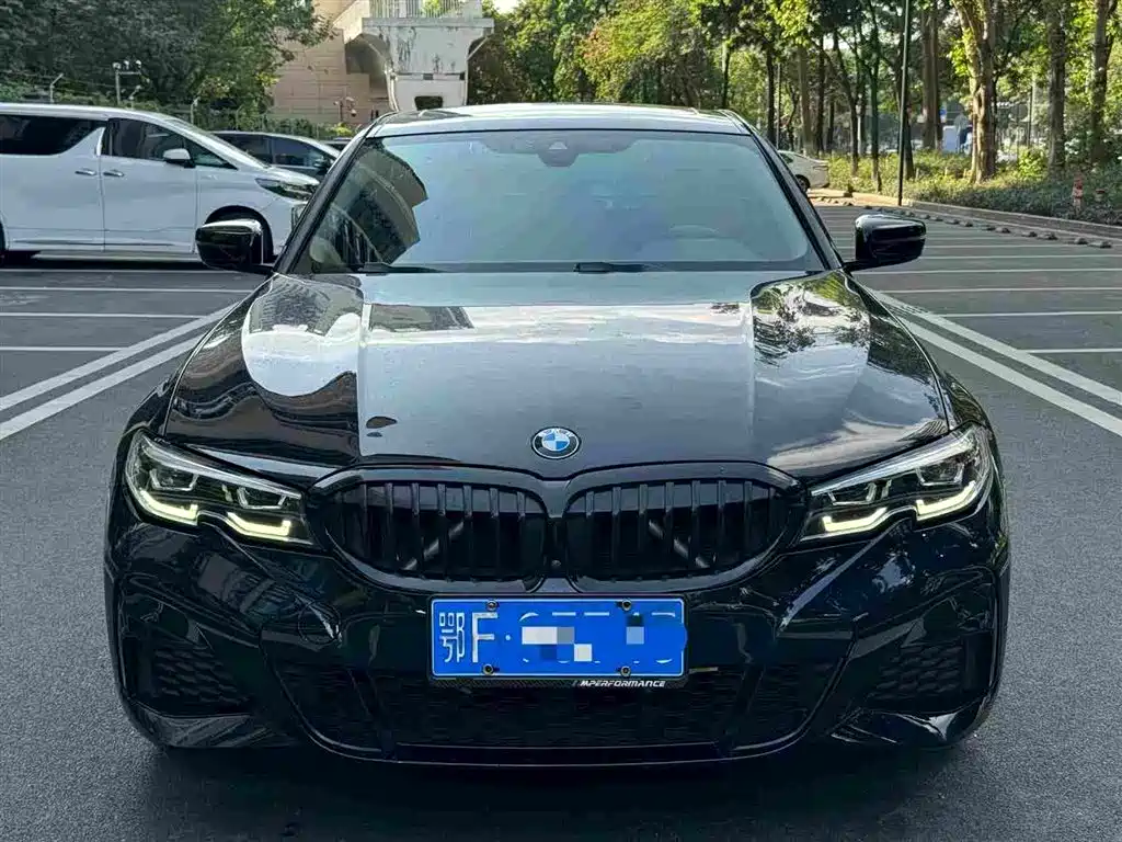 BMW 3 Series — миниатюра 3