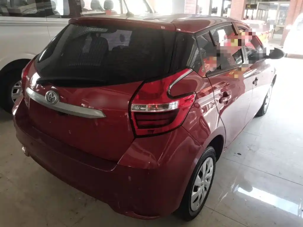 Toyota Vios FS — миниатюра 7
