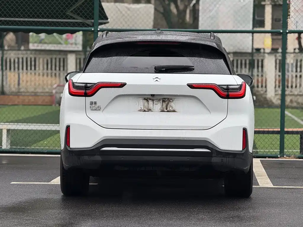 NIO NIO ES6