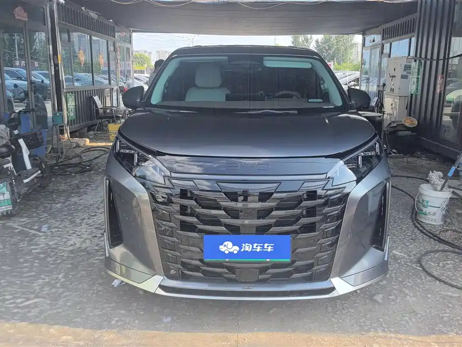 BYD Xia 2025 DM-i 1.5T 180km