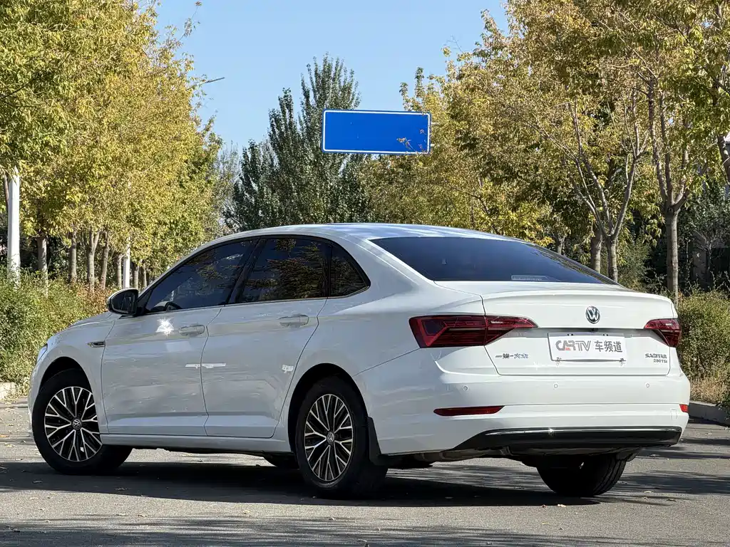 Volkswagen Sagitar — миниатюра 8