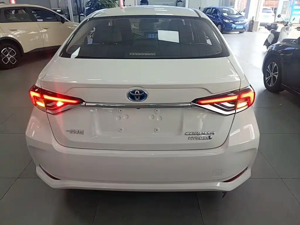 Toyota Corolla — миниатюра 4