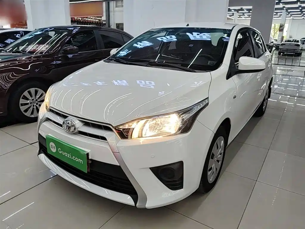 Toyota Yaris L 2016