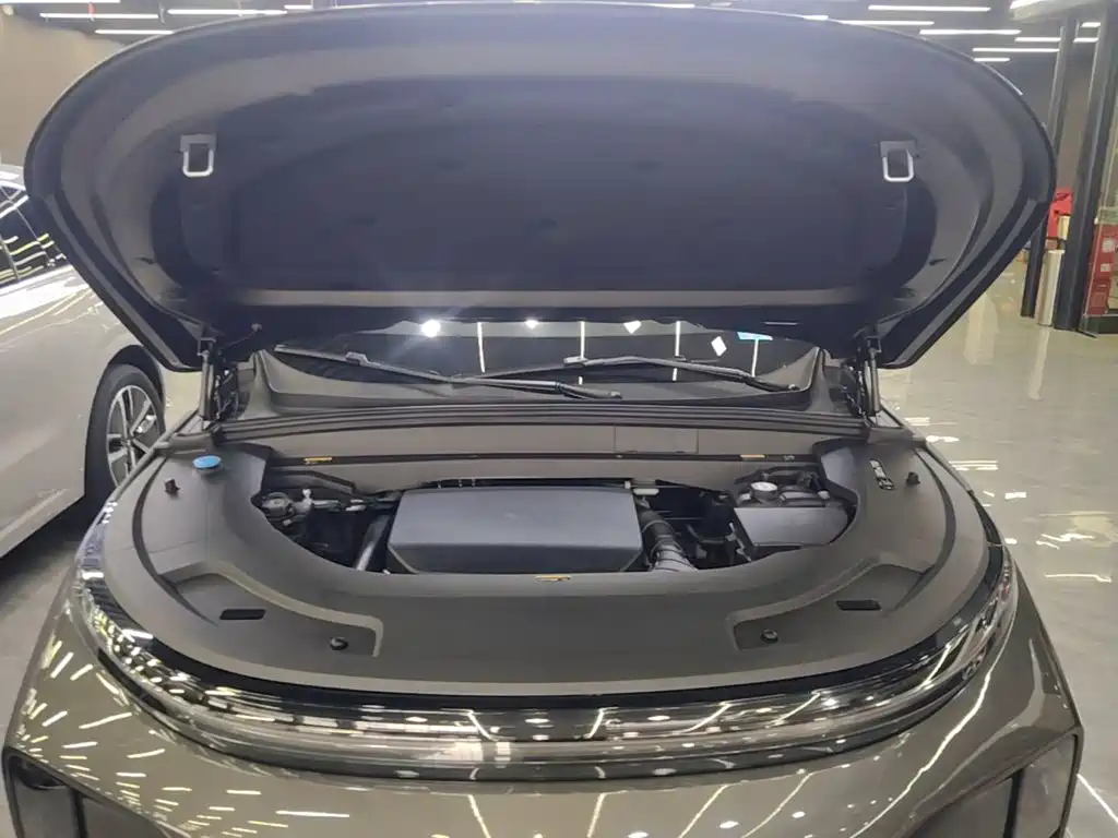 Li Auto Li L7 — миниатюра 20