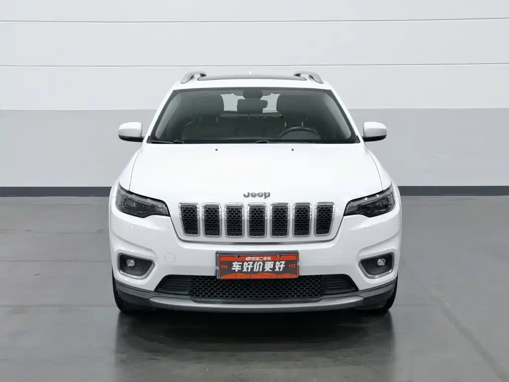 Jeep Cherokee — миниатюра 3