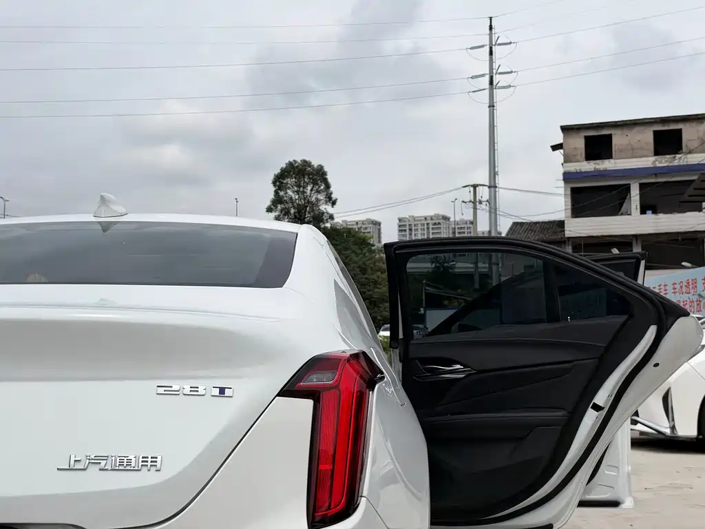 Cadillac CT4 — миниатюра 20