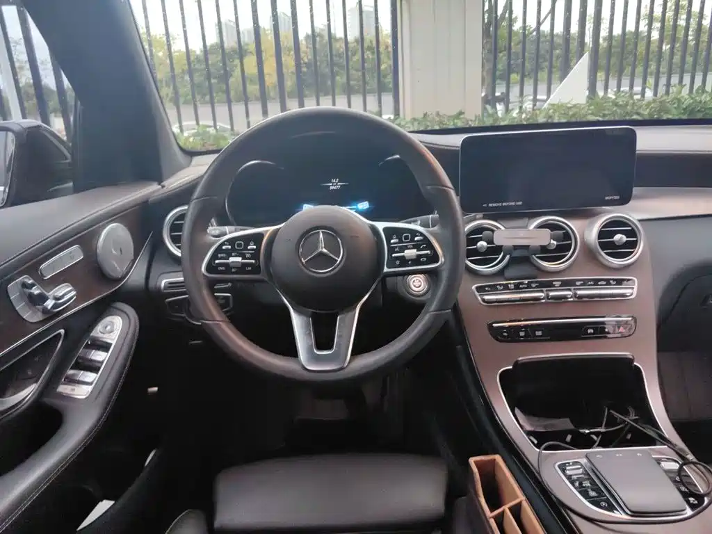 Mercedes-Benz GLC — миниатюра 11