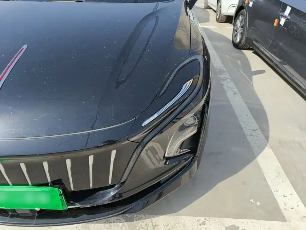 Hongqi Hongqi E-QM5 — миниатюра 24