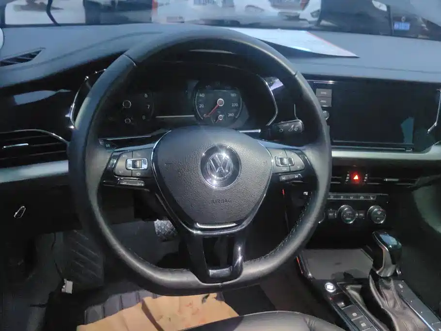 Volkswagen Passat — миниатюра 14