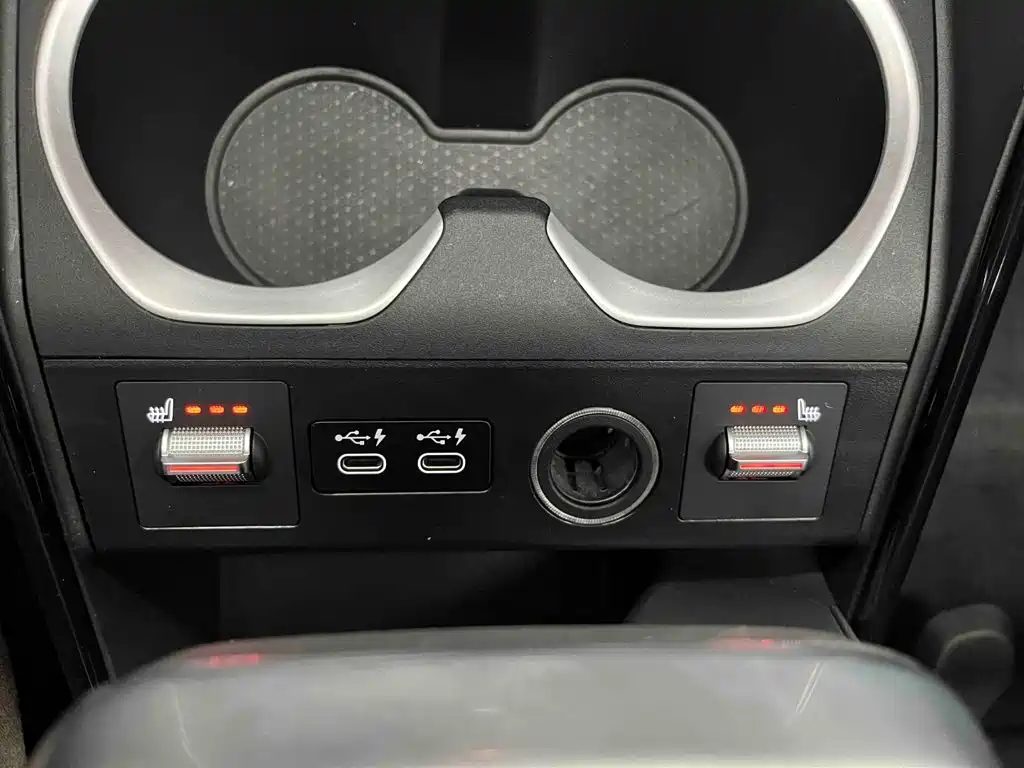BMW X1 — миниатюра 13