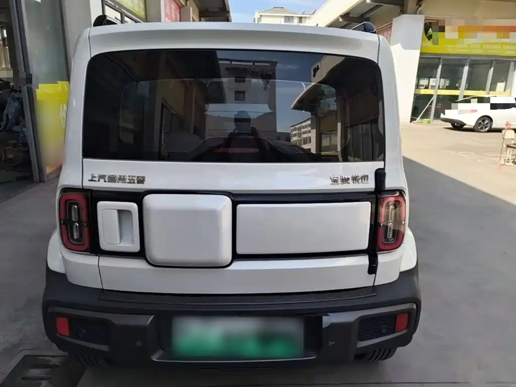 Baojun Yueye — миниатюра 6