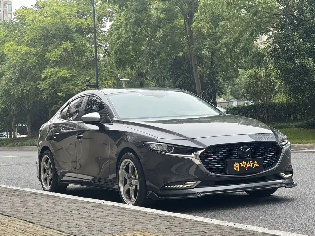 Mazda 3 Axela — миниатюра 3