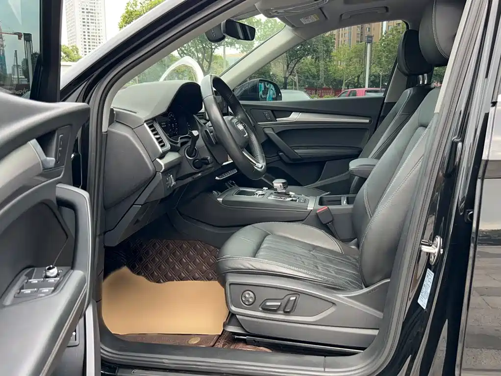 Audi Q5L — миниатюра 12