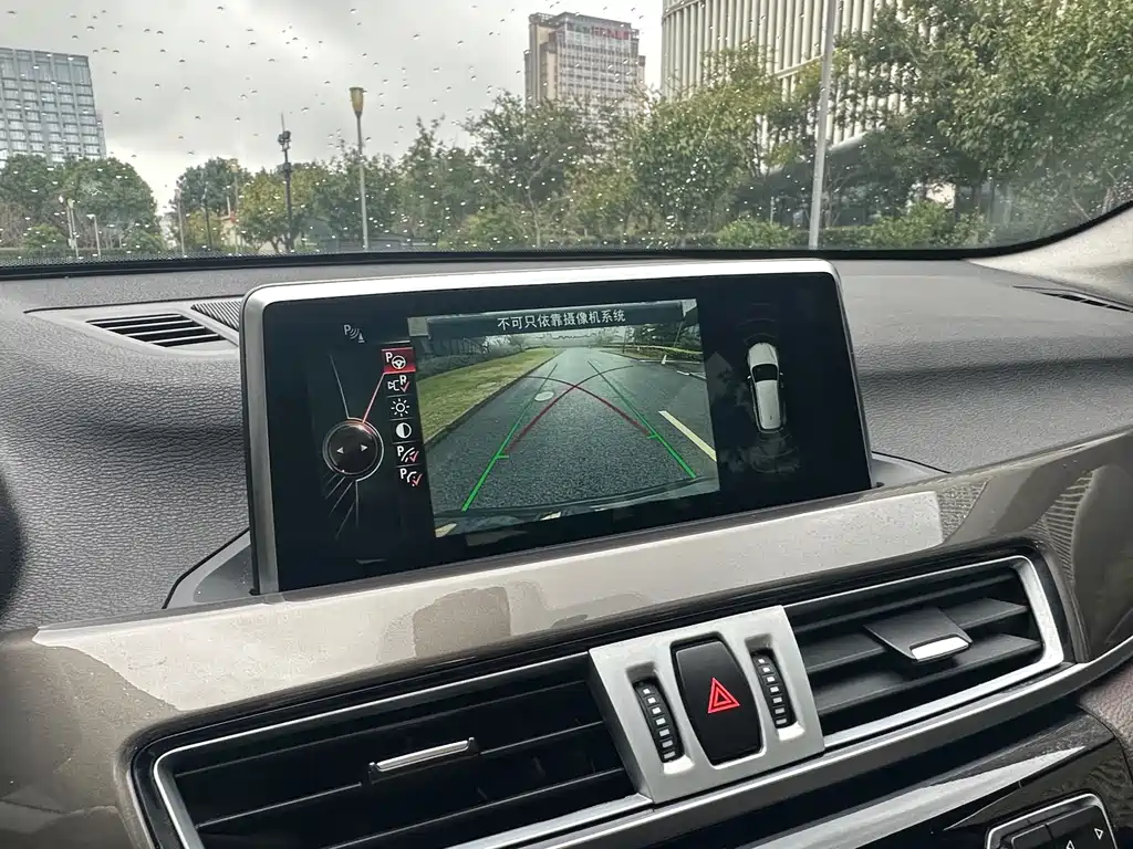 BMW X1 — миниатюра 19