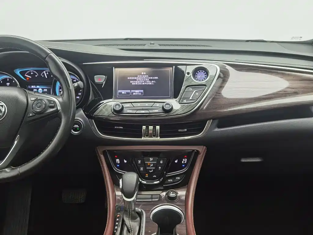 Buick Envision Plus — миниатюра 12