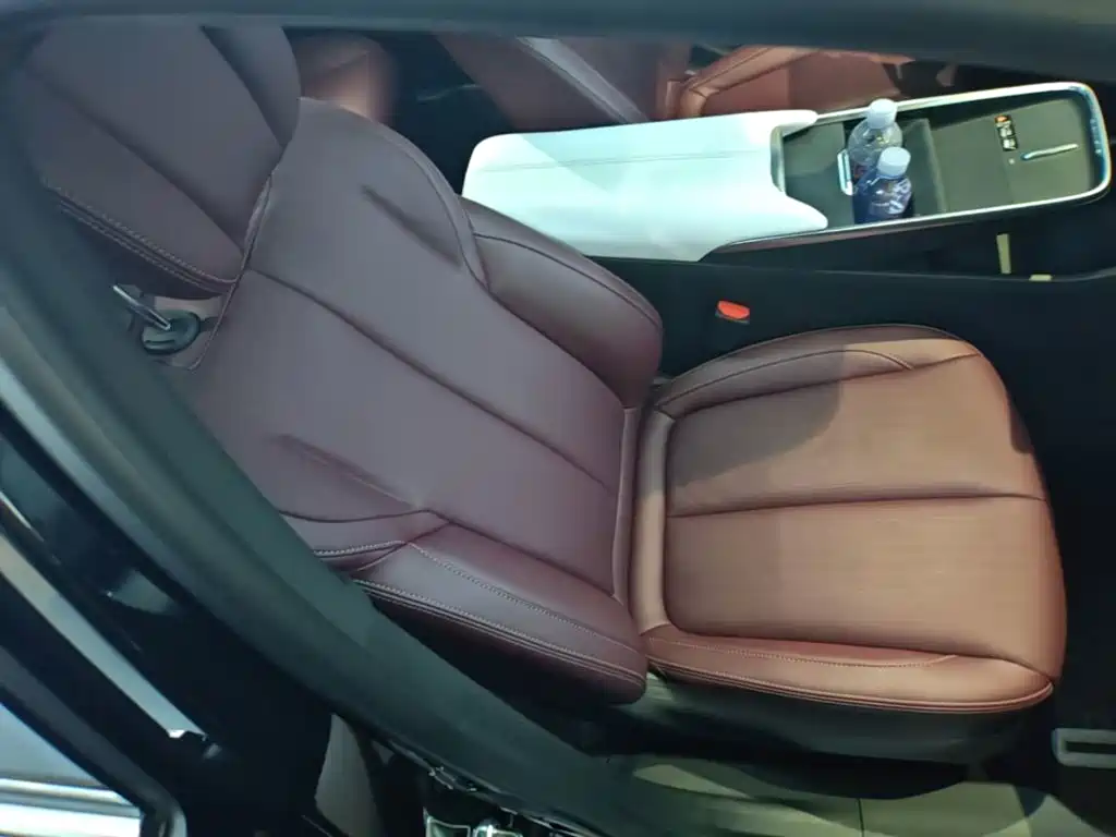 Buick LaCrosse — миниатюра 25