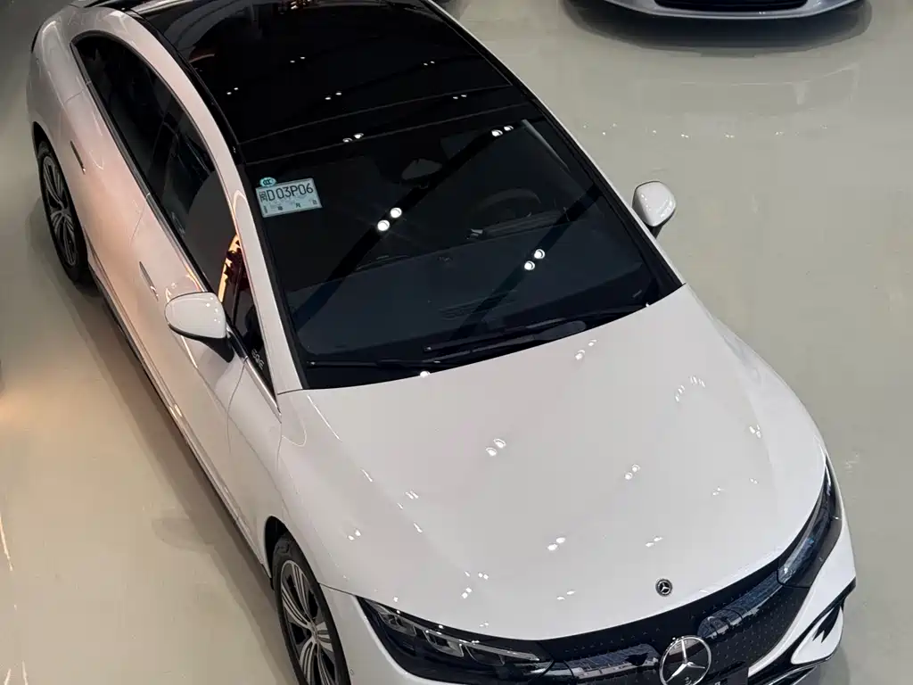 Mercedes-Benz EQE 2025 500 4MATIC