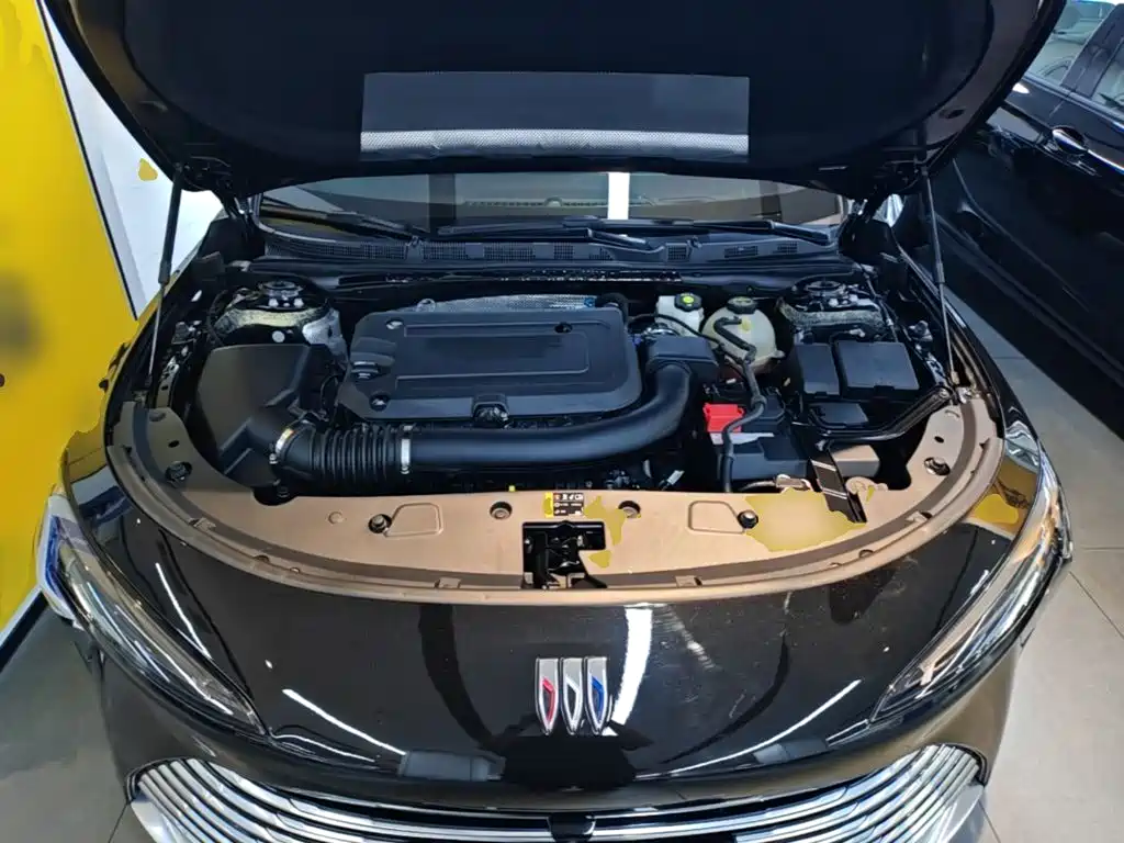 Buick LaCrosse — миниатюра 20