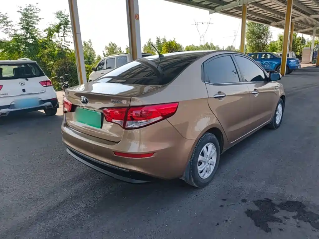 Kia K2 — миниатюра 7