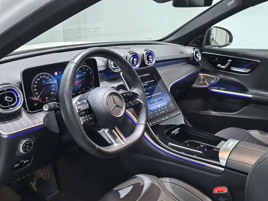 Mercedes-Benz C-Class — миниатюра 18