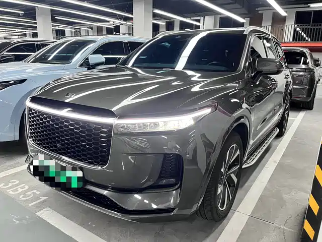 Li Auto ONE