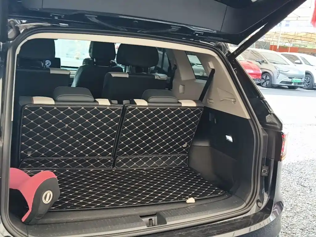 Volkswagen ID.6 Crozz — миниатюра 19